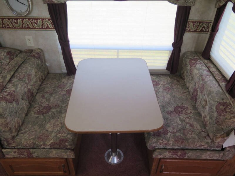 2005 Keystone RV Sprinter