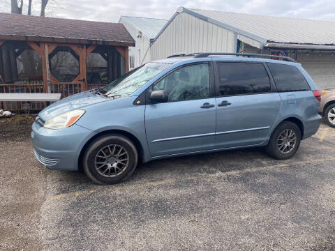 2005 Toyota Sienna LE 7 Passenger