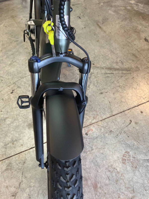 2024 Aventon AE4K2358