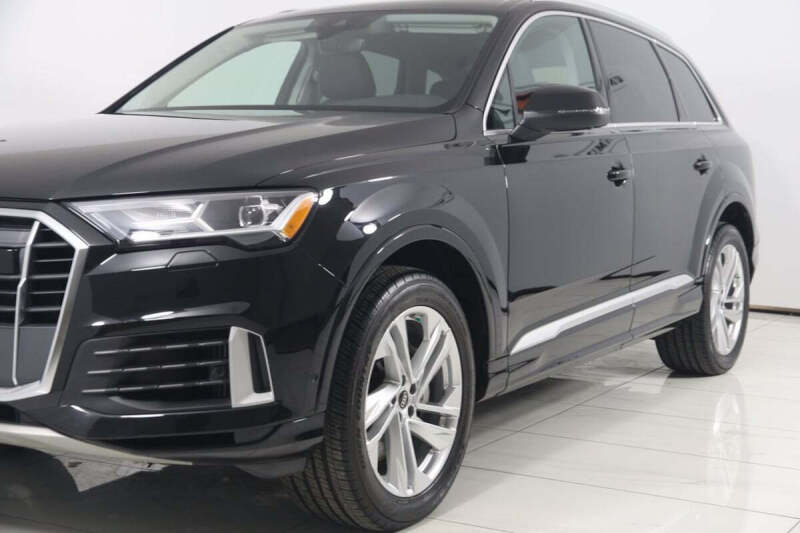 2022 Audi Q7 quattro Premium Plus 55 TFSI