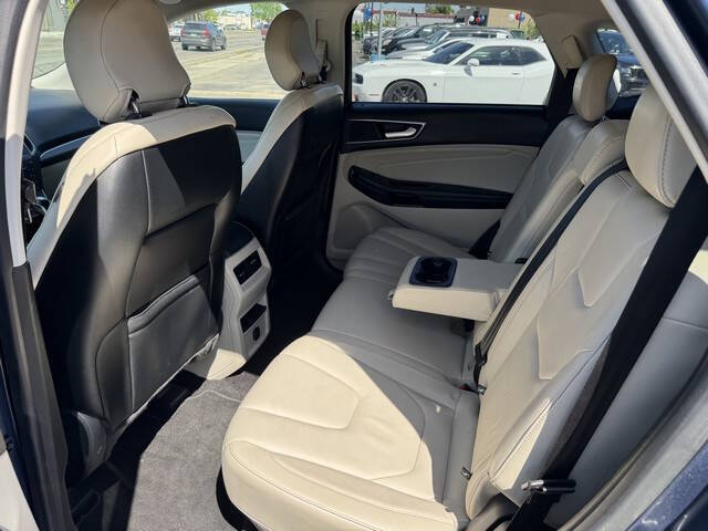 2018 Ford Edge Titanium