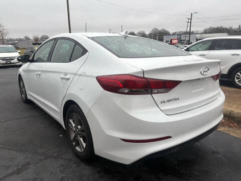 2017 Hyundai Elantra