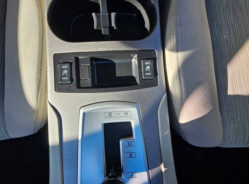 2014 Subaru Legacy 2.5i Premium