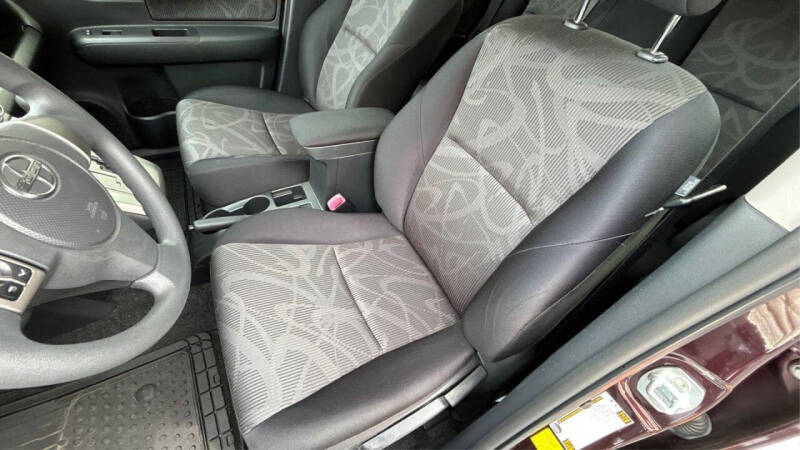 2013 Scion xB
