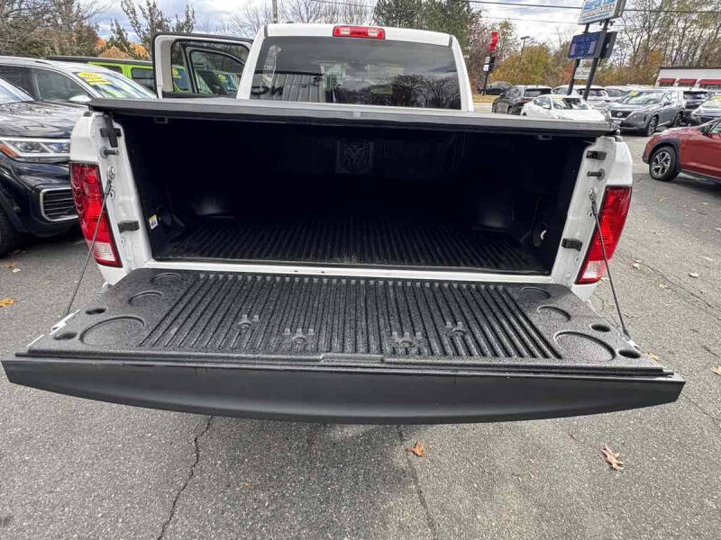 2023 RAM 1500 Classic Express