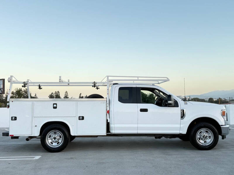 2022 Ford F-350 Super Duty XL