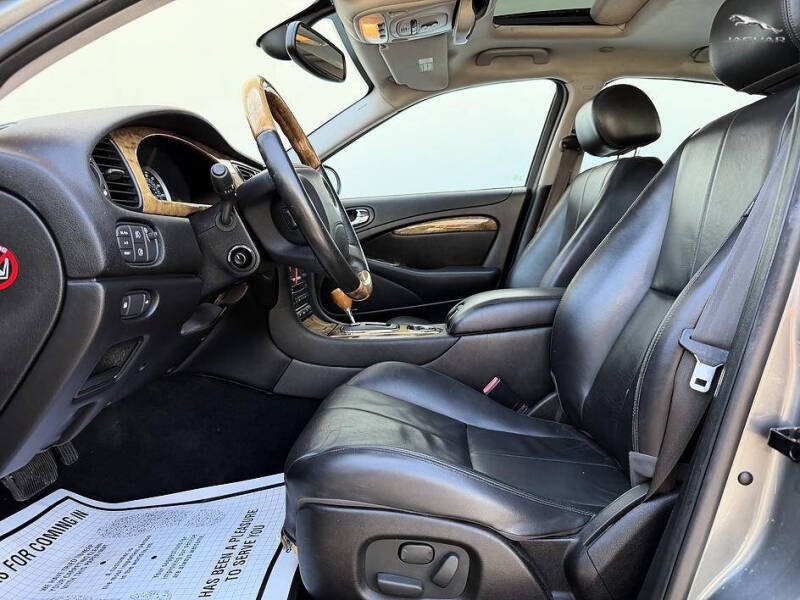 2005 Jaguar S-Type 4.2