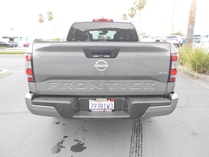 2024 Nissan Frontier