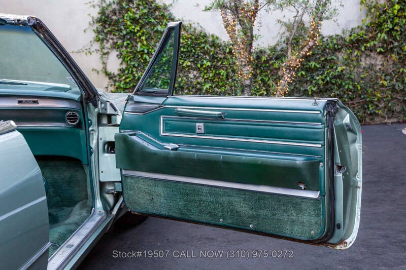 1966 Cadillac DeVille