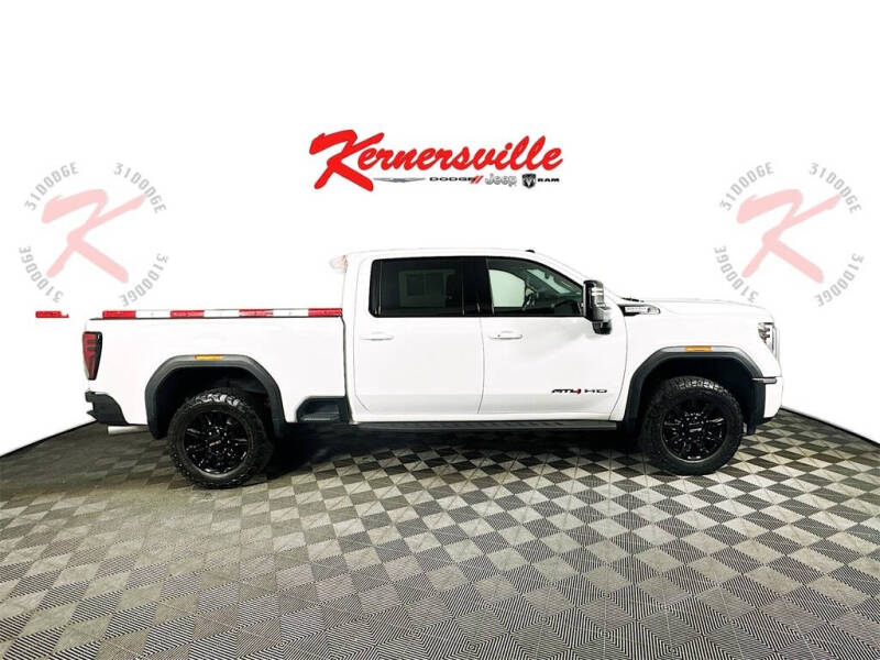 2024 GMC Sierra 3500HD