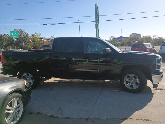 2015 Chevrolet Silverado 1500 for sale at Auto Outlet Of Manatee in Palmetto, FL