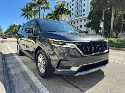 2024 Kia Carnival LX