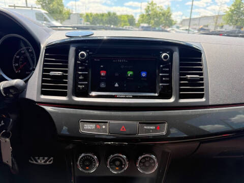 2017 Mitsubishi Lancer LE