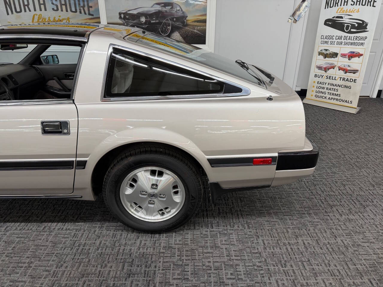 1984 Nissan 300ZX 10