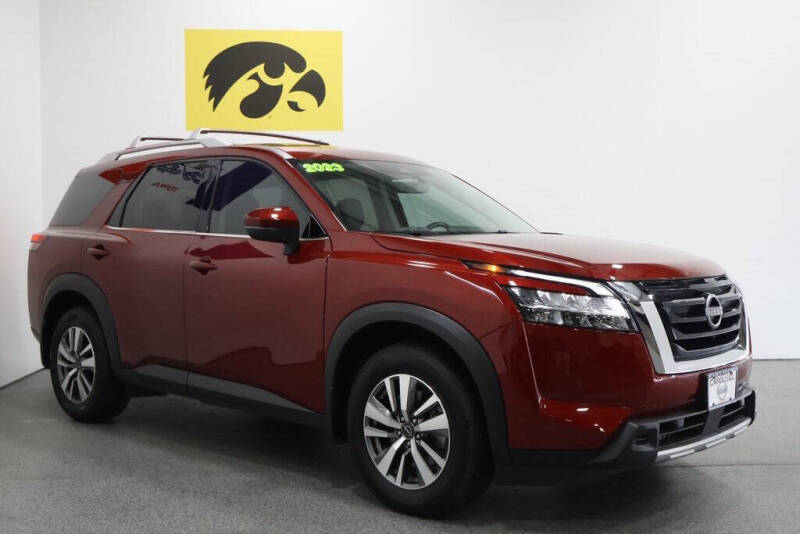 2023 Nissan Pathfinder SL