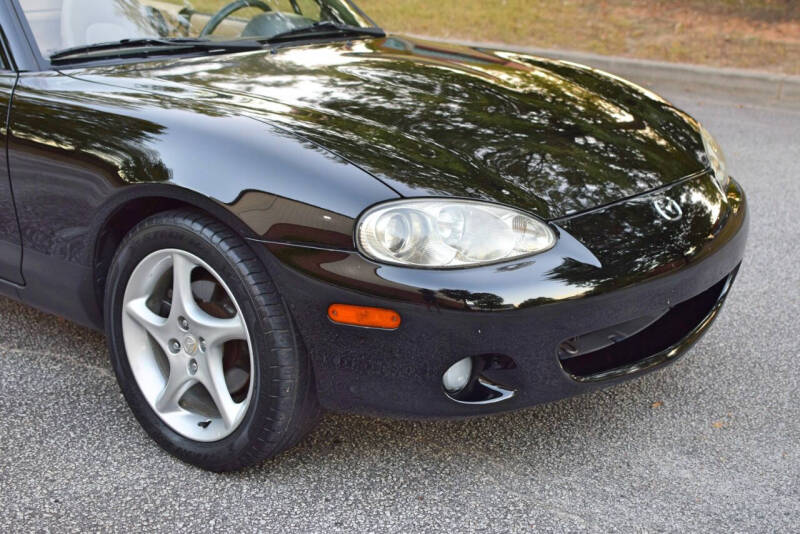 2002 Mazda Miata LS photo 27