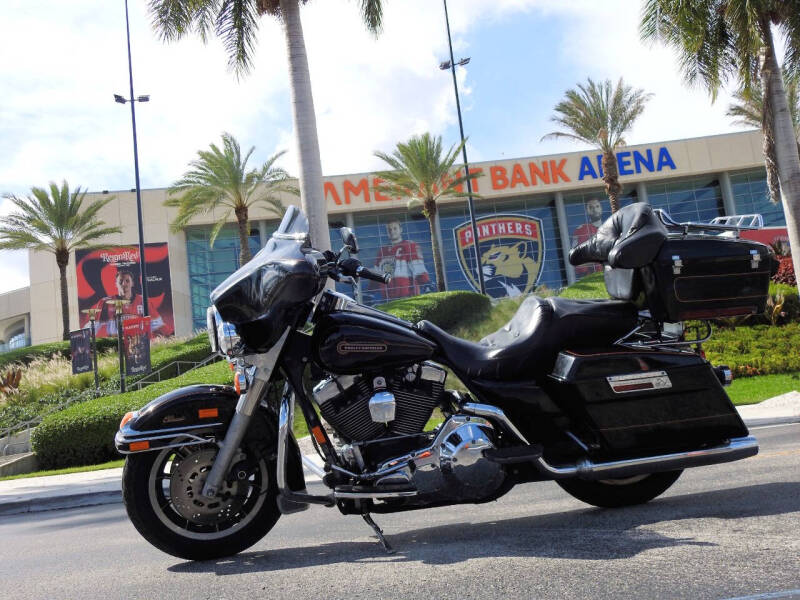 1999 Harley-Davidson FLHTC.