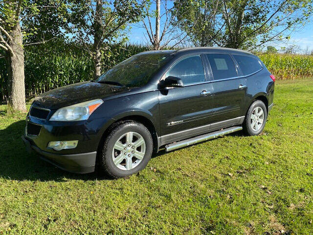 2009 Chevrolet Traverse for sale at Dave's Auto & Truck in Campbellsport WI