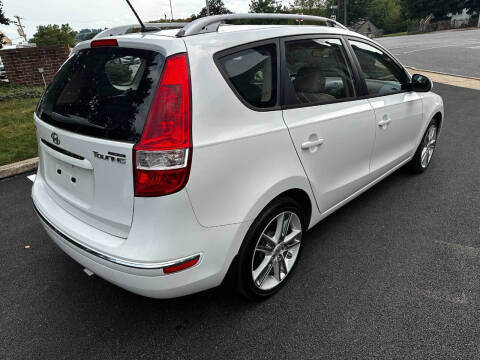 2011 Hyundai Elantra Touring SE