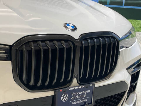 2021 BMW X7 M50i