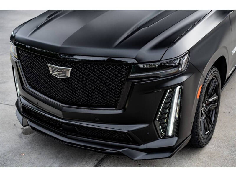 2023 Cadillac Escalade-V