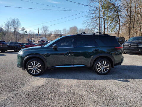 2022 Nissan Pathfinder Platinum