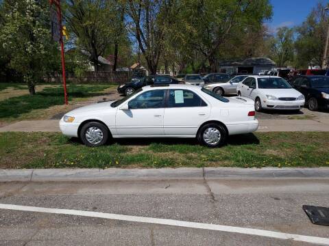 1997 Toyota Camry for sale at D & D Auto Sales in Topeka KS