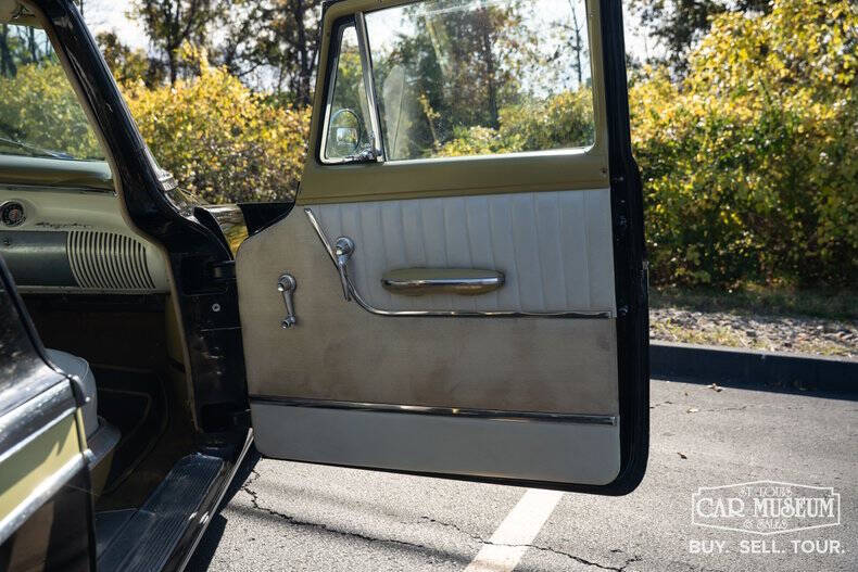 1955 Chrysler New Yorker
