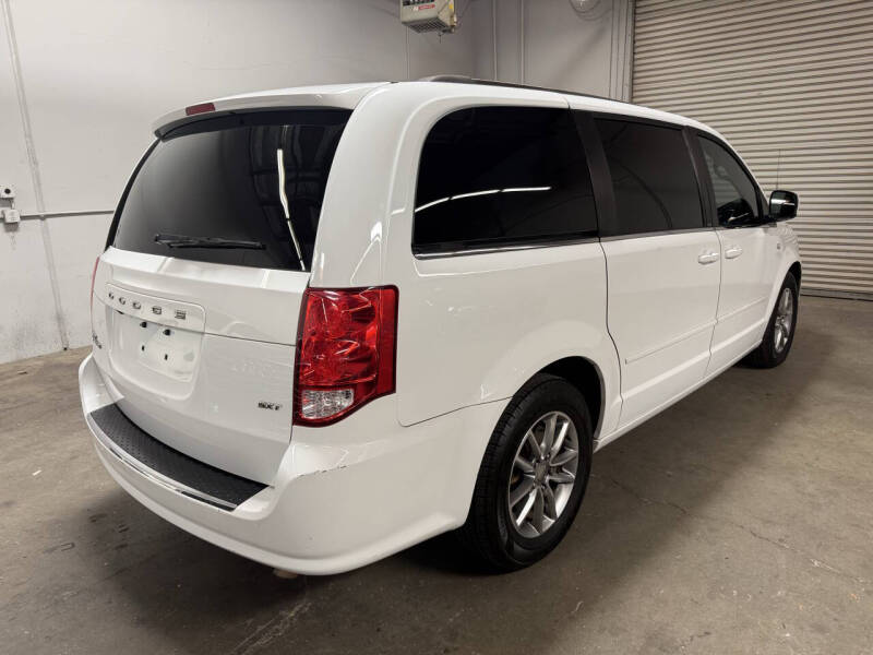 2014 Dodge Grand Caravan SXT 30th Anniversary