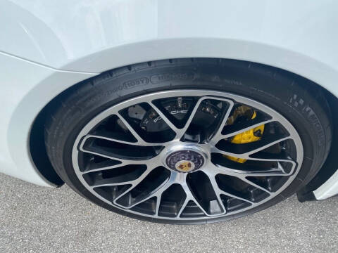 2016 Porsche 911 Turbo S