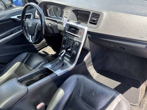 2015 Volvo V60 T5 Drive-E Premier