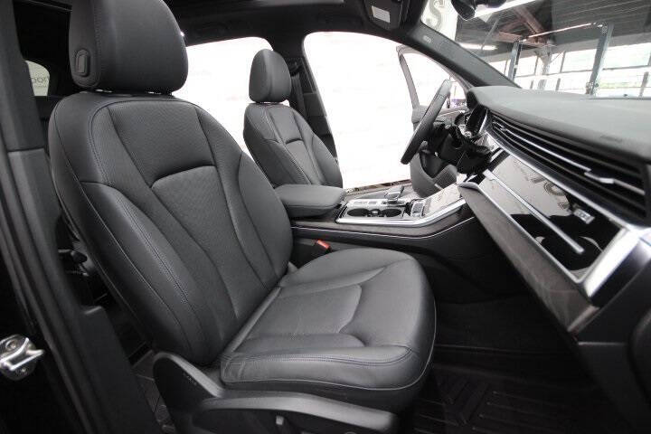 2022 Audi Q7 quattro Premium Plus 45 TFSI