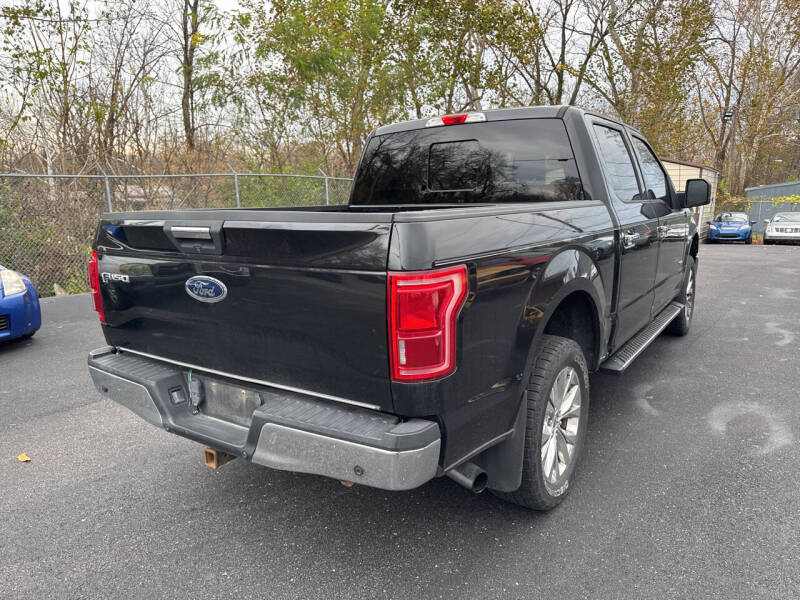 2015 Ford F-150 XLT photo 7