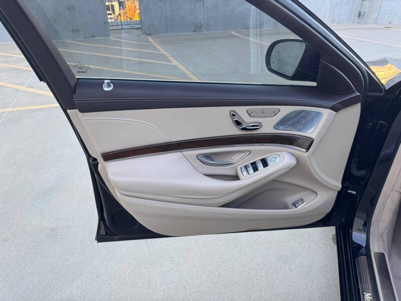 2015 Mercedes-Benz S-Class S 550