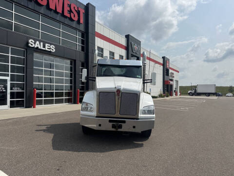 2020 Kenworth T880