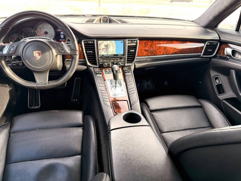 2014 Porsche Panamera 4S Executive