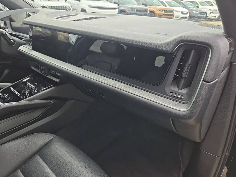 2024 Porsche Cayenne