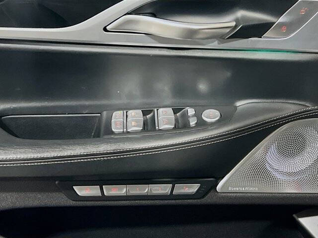 2017 BMW 7 Series 740i