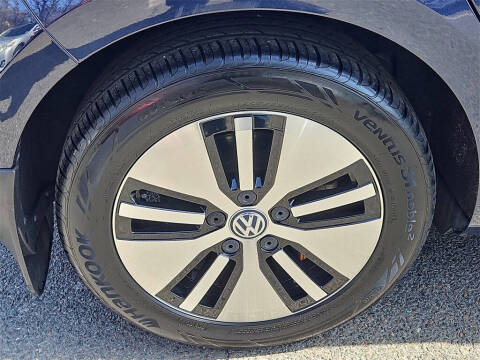 2016 Volkswagen e-Golf SE