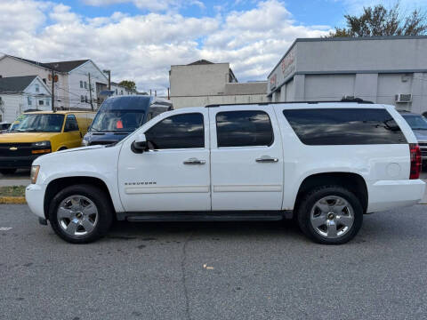 2011 Chevrolet Suburban LS
