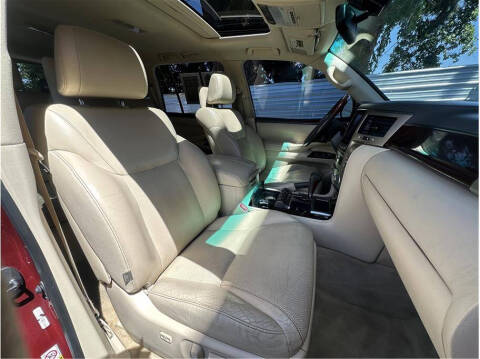 2013 Lexus LX 570