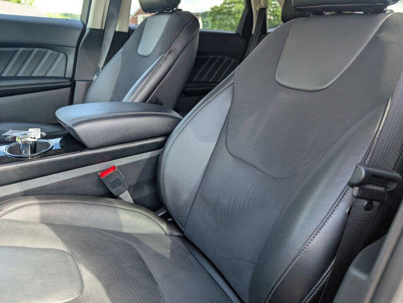 2016 Ford Edge Sport