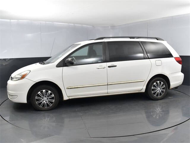 2004 Toyota Sienna