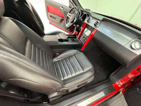2005 Ford Mustang