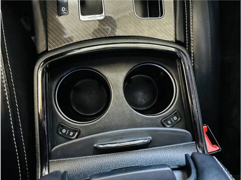 2014 Chrysler 300 SRT8