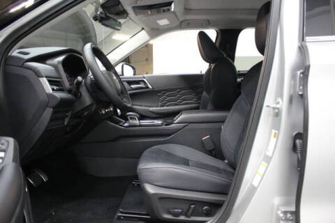 2025 Mitsubishi Outlander SEL