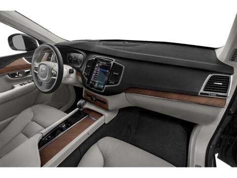 2022 Volvo XC90 T6 Inscription 7-Passenger