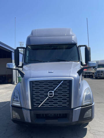 2023 Volvo Vnl760