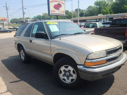 2001 Chevrolet Blazer for sale at GLADSTONE AUTO SALES    GUARANTEED CREDIT APPROVAL in Gladstone MO