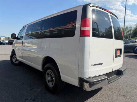 2018 Chevrolet Express LT 2500